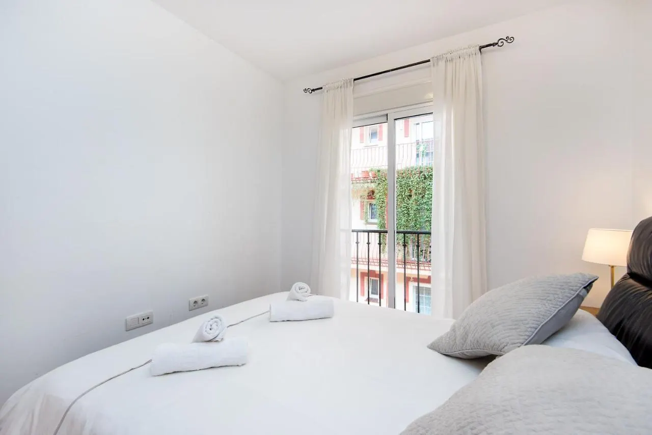 Rentandhomes Fuengirola Beach Apartment